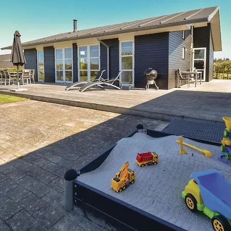 Strandparken Vi *